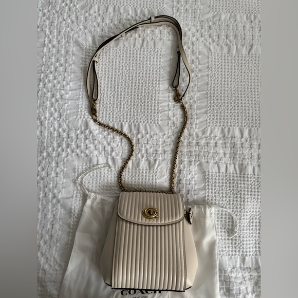 Coach Parker 16 Convertible Backpack With Quilting Chalk main image 5